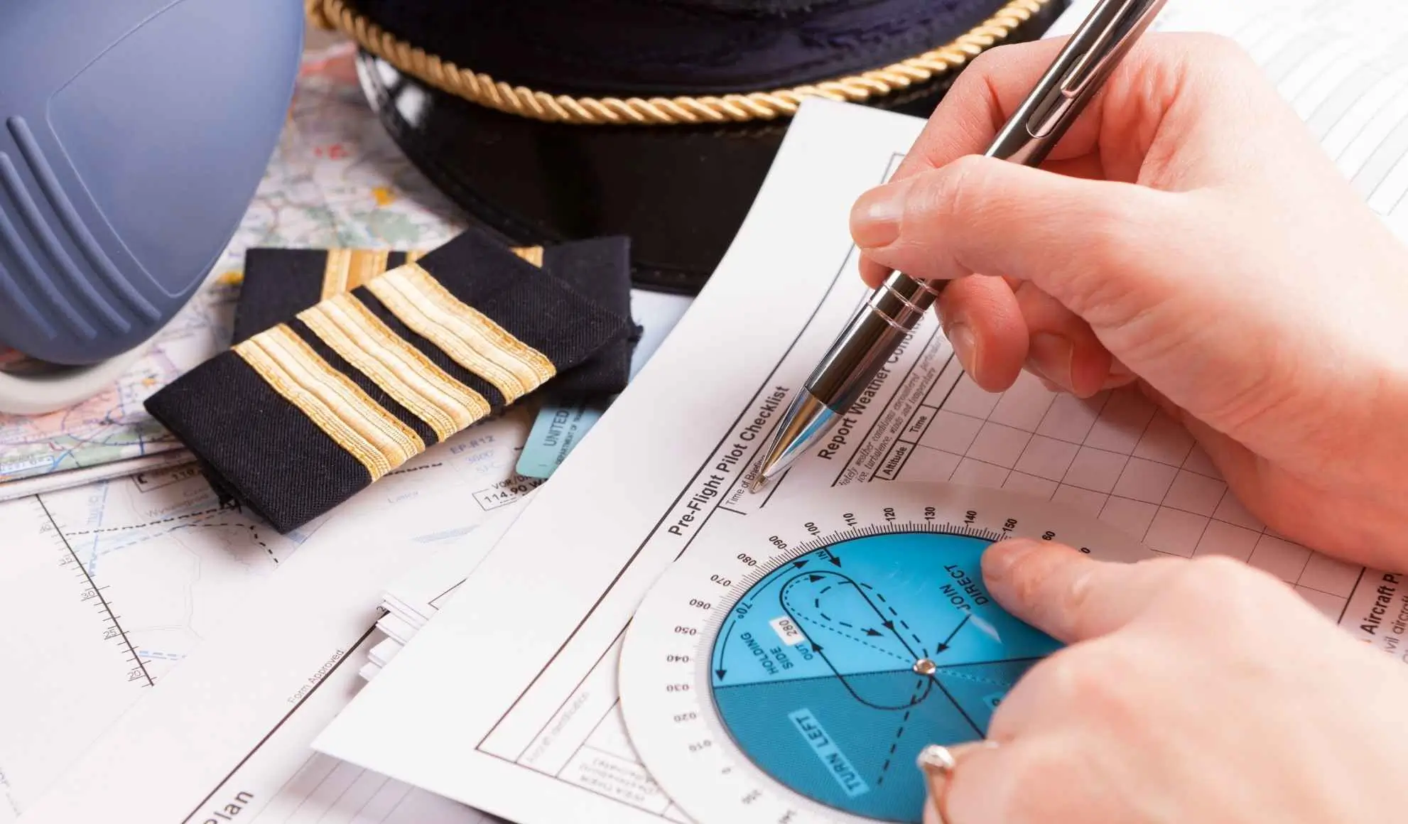 differenza-codice-iata-codice-icao-pianificazione-volo Documenti e strumenti di pianificazione volo, immagine utile per spiegare la differenza tra codice IATA e codice ICAO